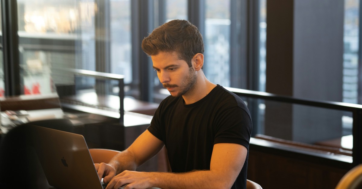 How to Optimize Carousel Ads for Maximum ROI and Low Cost Per Lead