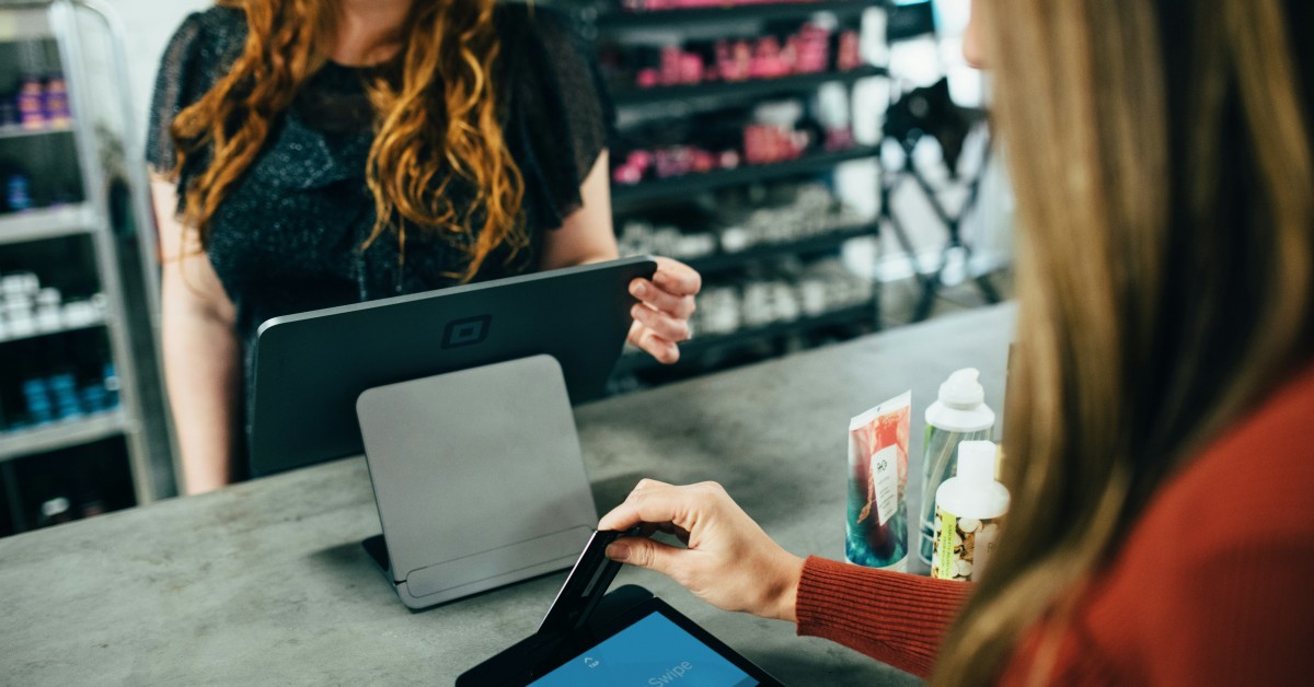 Customer Ko Turant Engage Kaise Kare? (Real Strategies That Work in 2026)