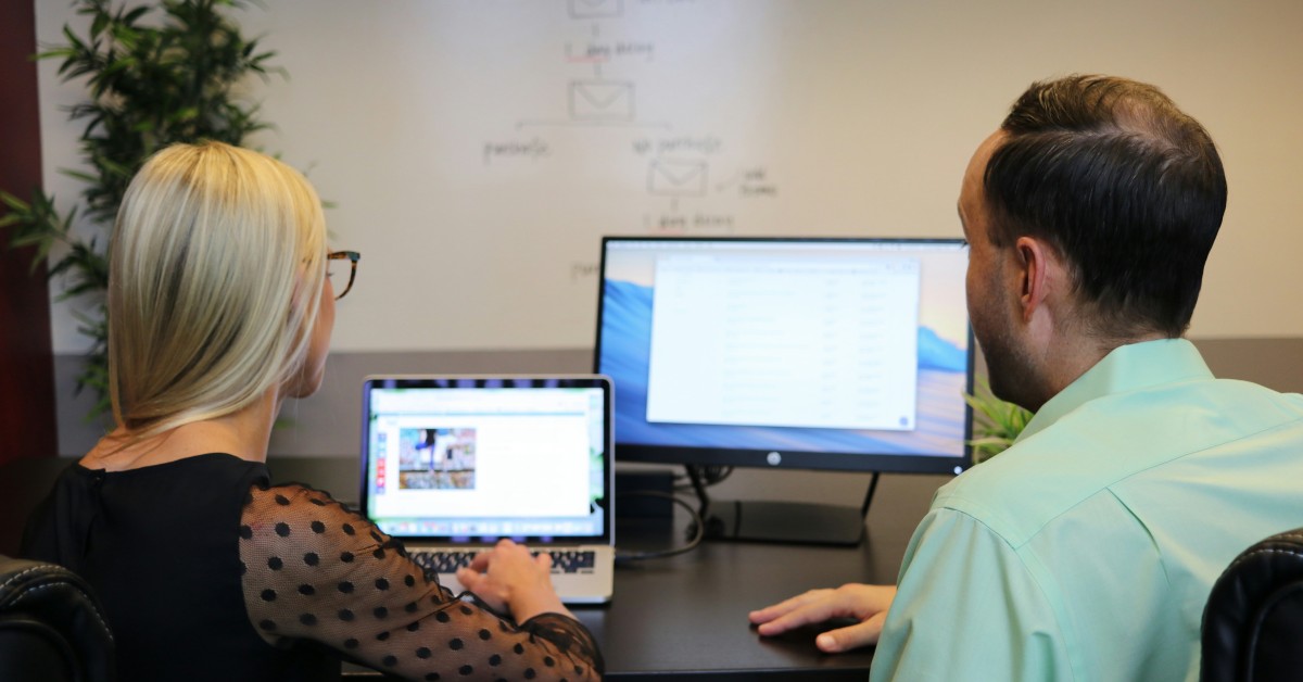 How Experts Generate Consistent Leads for Businesses