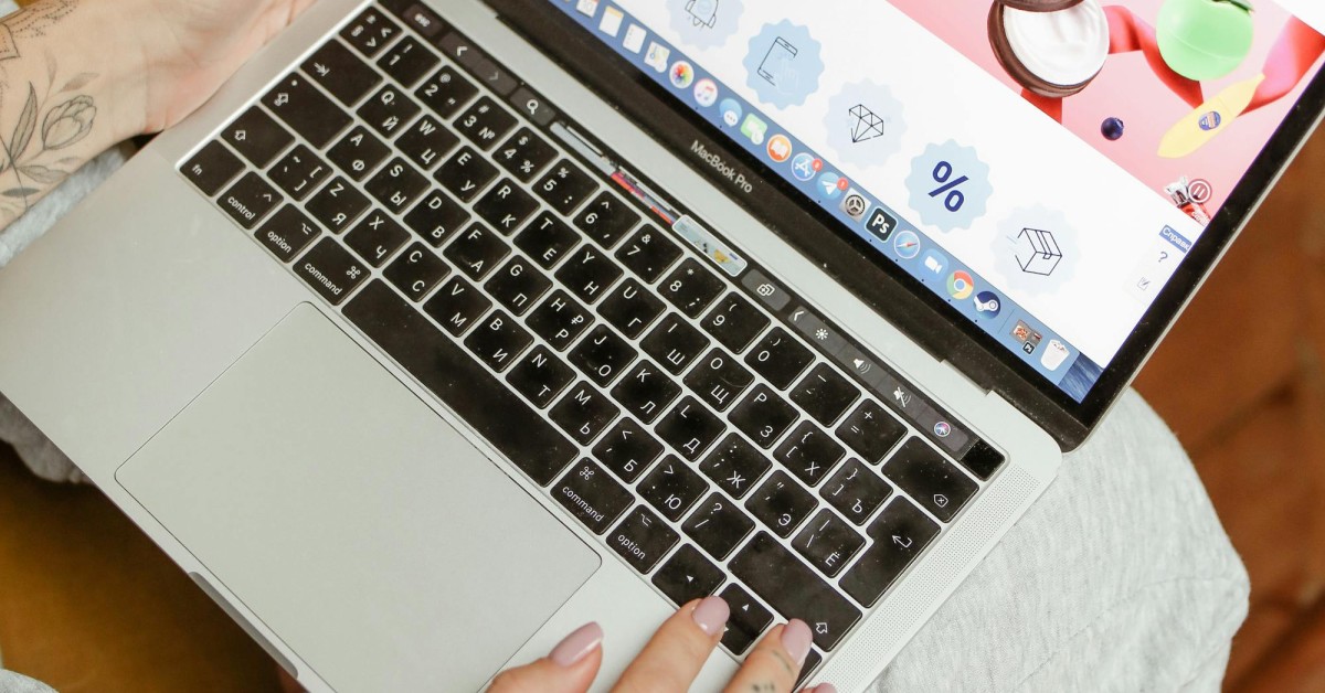 Boost your Click-Through Rate (CTR) in Google Ads. Learn expert PPC strategies, ad copy secrets, and optimization tips to drive global leads and sales.