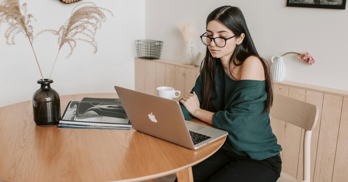How to Optimize LinkedIn Ads for Better ROI: A Masterclass for B2B Growth