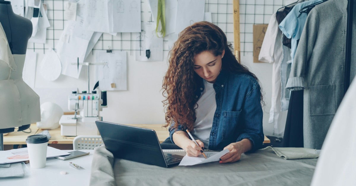 How Small Businesses Can Compete with Big Brands Online